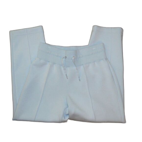 Spanx AirEssentials Luxe Straight Leg Pull On Pant Pintuck Sky Blue 50937R Med - Picture 3 of 9